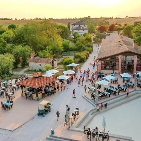 Mobil Xxl 4 - Tarn - Domaine Du Koukano * Maurens-Scopont